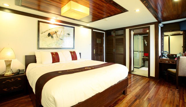 pre-suites-cabins-Indochina Sails Halong